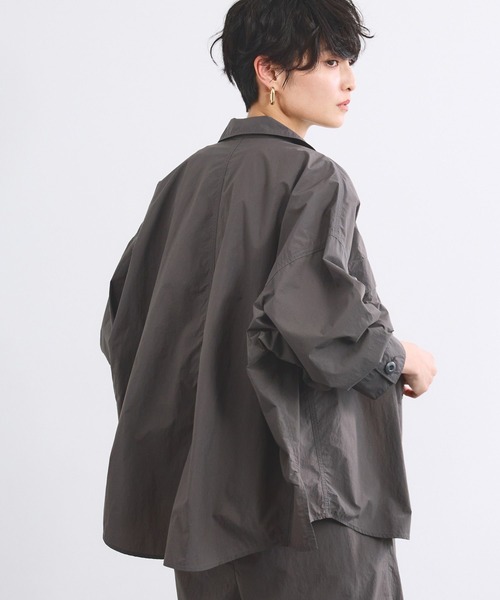 BARNYARDSTORM（バンヤードストーム）の「BARNYARDSTORM / トラベルワークシャツ【撥水 / JAPAN FABRIC】（シャツ/ブラウス・レディース・カーキ/チャコール・0/1）」の3枚目の写真