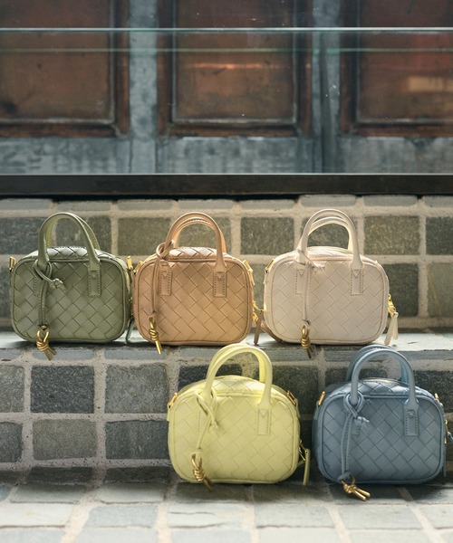 LAULEN(ローレン)の「2way bias mesh mini boston bag /2wayバイヤスメッシュミニボストンバッグ(ショルダーバッグ・レディース・イエロー/アイボリー/グリーン/キャメル/ブルー・FREE)」の4枚目の写真