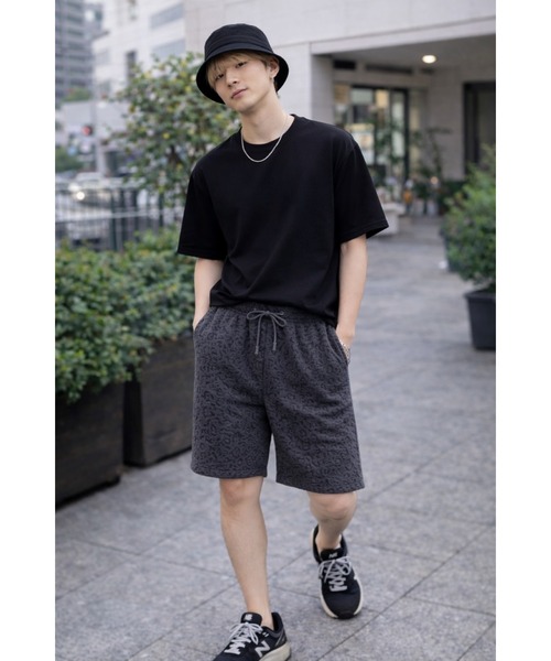 Bling Leads(ブリングリーズ)の「【Bls】 【ZM】【Bling Leads】レオパード柄 パイルショートパンツ(その他パンツ・メンズ・チャコール/ホワイト/ブラック・LARGE/MEDIUM)」の3枚目の写真