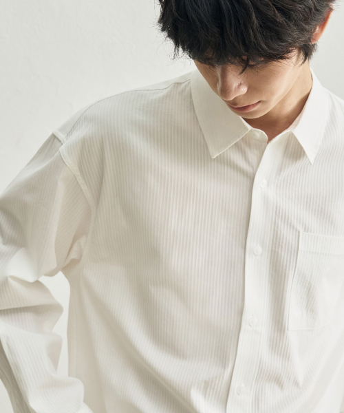 ROTEMBER（ローテンバー）の「サートルストライプシャツ[ホワイト]（シャツ/ブラウス・メンズ・その他・LARGE/X-LARGE/MEDIUM）」の4枚目の写真