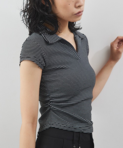 ELTONE(エルトーン)の「ポロカラーサイドギャザートップス(Tシャツ/カットソー・レディース・ブラック/ホワイト・FREE)」の20枚目の写真
