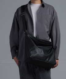 soe/ソーイ/One Shoulder B.P Solotex Size L（ショルダーバッグ