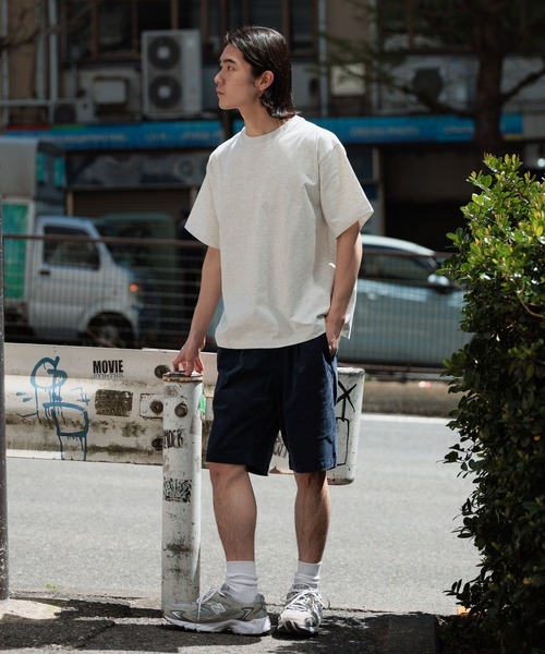 BAYFLOW（ベイフロー）の「[WEB限定]機能性ベーシックTEE【接触冷感/吸水速乾/UVカット/遮熱】（Tシャツ/カットソー・メンズ・ベージュ/ネイビー/オフホワイト/杢グレー/ブラック/グレイッシュベージュ・SMALL/MEDIUM/LARGE）」の10枚目の写真
