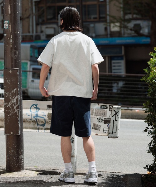 BAYFLOW（ベイフロー）の「[WEB限定]機能性ベーシックTEE【接触冷感/吸水速乾/UVカット/遮熱】（Tシャツ/カットソー・メンズ・ベージュ/ネイビー/オフホワイト/杢グレー/ブラック/グレイッシュベージュ・SMALL/MEDIUM/LARGE）」の11枚目の写真