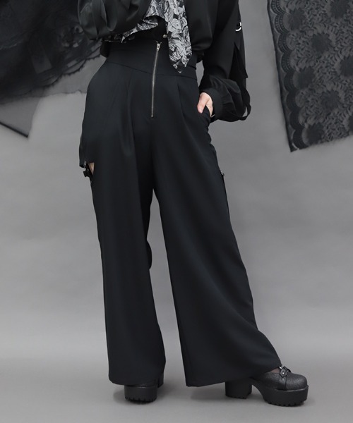 NIBBLE POISON(ニブルポイズン)の「レイヤードカットアウトパンツ(その他パンツ・レディース・その他1/その他2・MEDIUM)」の11枚目の写真