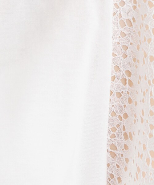 LAURA ASHLEY(ローラアシュレイ)の「【洗える/コットン100%/日本製】レーススリーブカットソー(Tシャツ/カットソー・レディース・ブラック/サックスブルー/ホワイト・38/40)」の7枚目の写真
