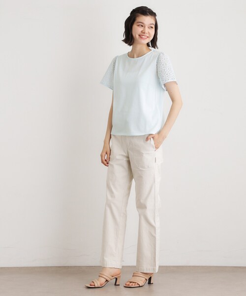 LAURA ASHLEY(ローラアシュレイ)の「【洗える/コットン100%/日本製】レーススリーブカットソー(Tシャツ/カットソー・レディース・ブラック/サックスブルー/ホワイト・38/40)」の14枚目の写真