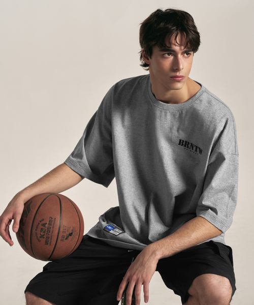 BORN TO WIN（ボーントゥウィン）の「BRNTW LOGO T-SHIRTS [MELANGE GREY]（Tシャツ/カットソー・メンズ・その他・1/2/3）」の3枚目の写真