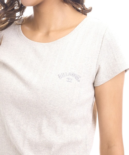 BILLABONG（ビラボン）の「BILLABONG ウィメンズ RONDOM RIB BABY FIT TEE Tシャツ 【2026年夏モデル】（Tシャツ/カットソー・レディース・グレー/ブラック・MEDIUM/LARGE）」の5枚目の写真