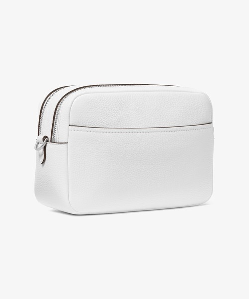 MICHAEL KORS（マイケルコース）の「BRYANT ぺブルレザー ダブルジップ チェーン カメラ クロスボディ ミディアム（ショルダーバッグ・レディース・ホワイト系・FREE）」の4枚目の写真