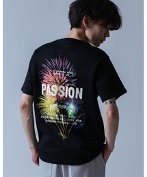 花火グラフィック 半袖Tシャツ