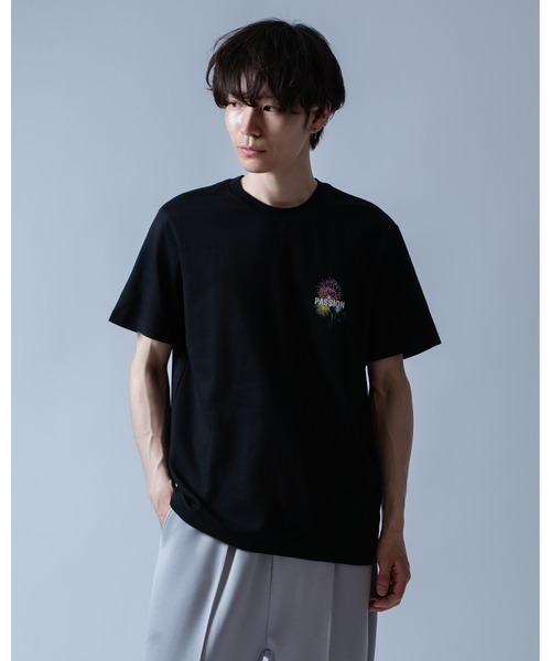Crownor(クラウノアー)の「花火グラフィック 半袖Tシャツ(Tシャツ/カットソー・メンズ・ホワイト/ブラック・LARGE/MEDIUM)」の5枚目の写真