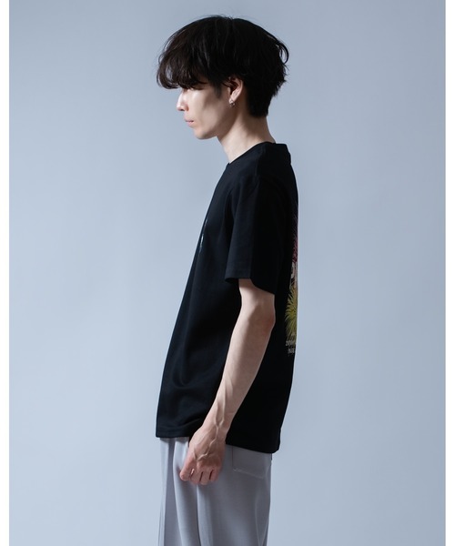 Crownor(クラウノアー)の「花火グラフィック 半袖Tシャツ(Tシャツ/カットソー・メンズ・ホワイト/ブラック・LARGE/MEDIUM)」の7枚目の写真