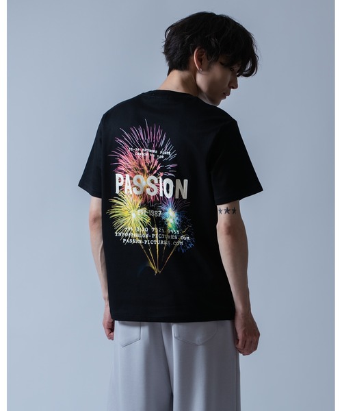 Crownor(クラウノアー)の「花火グラフィック 半袖Tシャツ(Tシャツ/カットソー・メンズ・ホワイト/ブラック・LARGE/MEDIUM)」の8枚目の写真