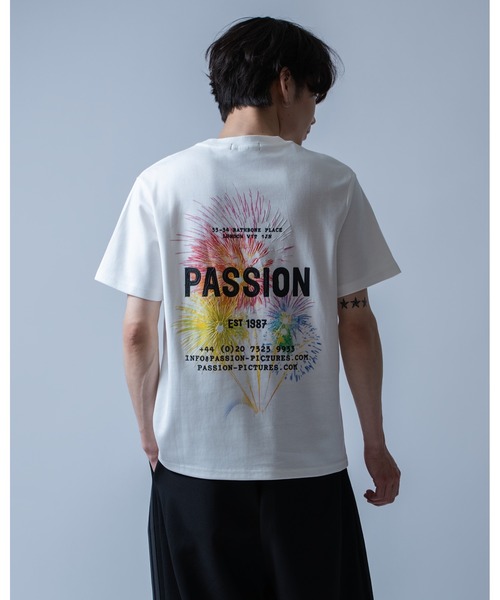 Crownor(クラウノアー)の「花火グラフィック 半袖Tシャツ(Tシャツ/カットソー・メンズ・ホワイト/ブラック・LARGE/MEDIUM)」の14枚目の写真
