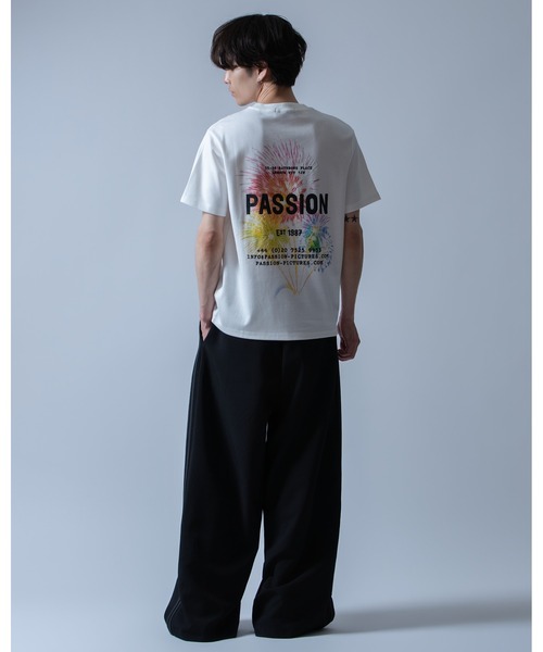 Crownor(クラウノアー)の「花火グラフィック 半袖Tシャツ(Tシャツ/カットソー・メンズ・ホワイト/ブラック・LARGE/MEDIUM)」の15枚目の写真