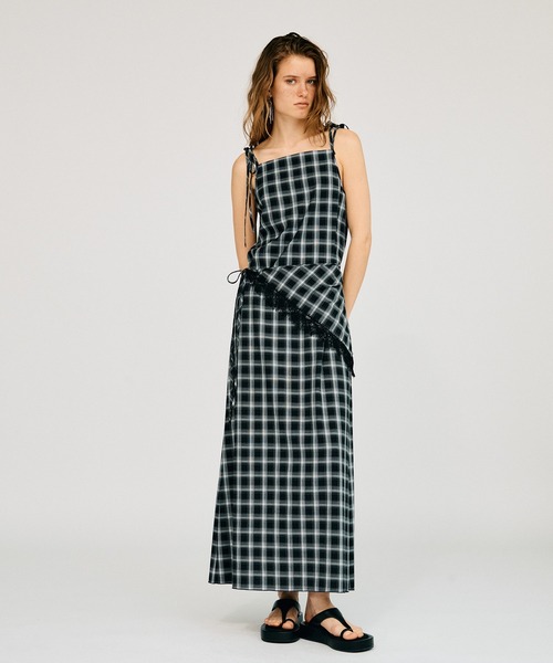 PRANK PROJECT(プランクプロジェクト)の「バブーシュカスリップドレス / Babouche Slip Dress(ワンピース・レディース・マルチ/ブラック/ホワイト・38/36)」の8枚目の写真
