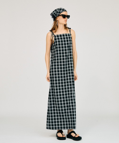 PRANK PROJECT(プランクプロジェクト)の「バブーシュカスリップドレス / Babouche Slip Dress(ワンピース・レディース・マルチ/ブラック/ホワイト・38/36)」の7枚目の写真