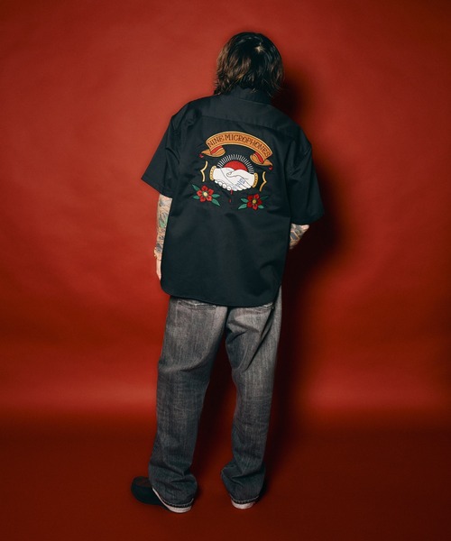 NineMicrophones(ナインマイクロフォンズ)の「WORK SHIRT-The bonds with family-(シャツ/ブラウス・メンズ・グレー/ブラック・X-LARGE/LARGE/MEDIUM/SMALL)」の8枚目の写真