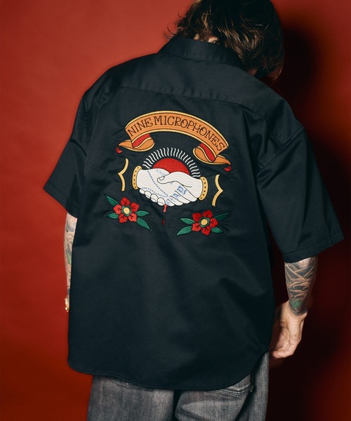NineMicrophones(ナインマイクロフォンズ)の「WORK SHIRT-The bonds with family-(シャツ/ブラウス・メンズ・グレー/ブラック・X-LARGE/LARGE/MEDIUM/SMALL)」の9枚目の写真