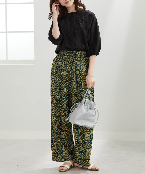 BELLUNA PLUS(ベルーナ)の「コード刺しゅうブラウス(シャツ/ブラウス・レディース・ブラック/サックスブルー・X-LARGE/LARGE/MEDIUM)」の10枚目の写真