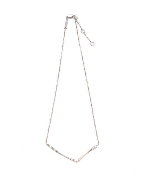 Mila Owen(ミラオーウェン)の「【EVERYDAY PROOF JEWELRY 】Vモチーフネックレス(ネックレス・レディース・シルバー/ゴールド・F)」の4枚目の写真