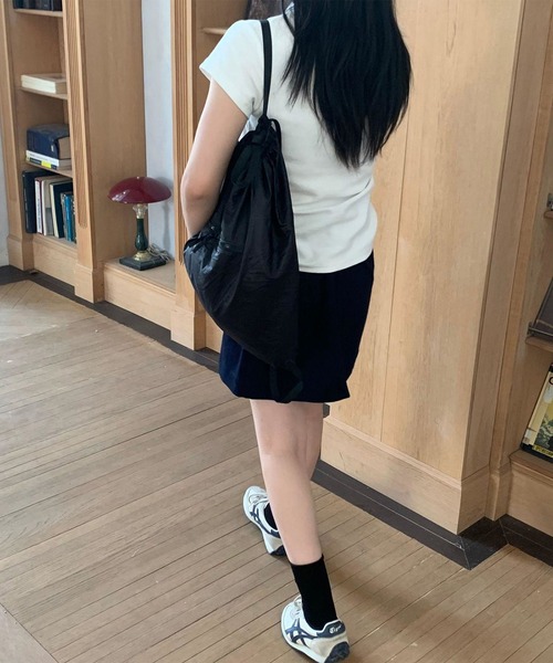 LYEON（リヨン）の「2WAYナイロンナップサック（バックパック/リュック・レディース・ブラック/ブルー/イエロー・FREE）」の11枚目の写真