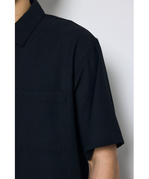 AZUL by moussy(アズールバイマウジー)の「【セットアップ対応】メッシュジップシャツ(シャツ/ブラウス・メンズ・ダークブラウン/ブラック/グレー・LARGE/MEDIUM/SMALL)」の7枚目の写真