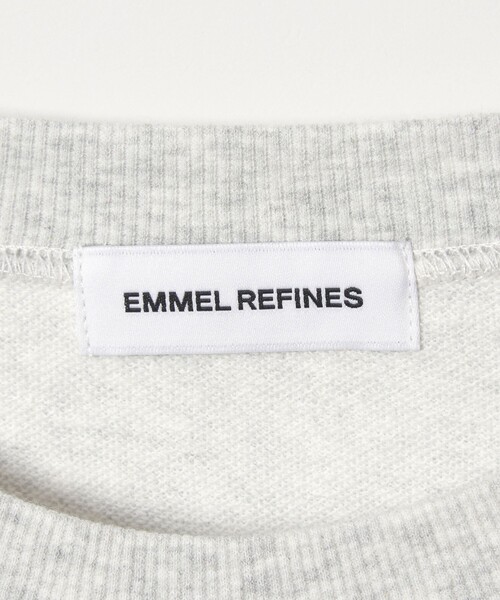 EMMEL REFINES(エメルリファインズ)の「<EMMEL REFINES>EM ロゴ ボクシー スウェット(スウェット・レディース・ホワイト/ライトグレー・FREE)」の14枚目の写真