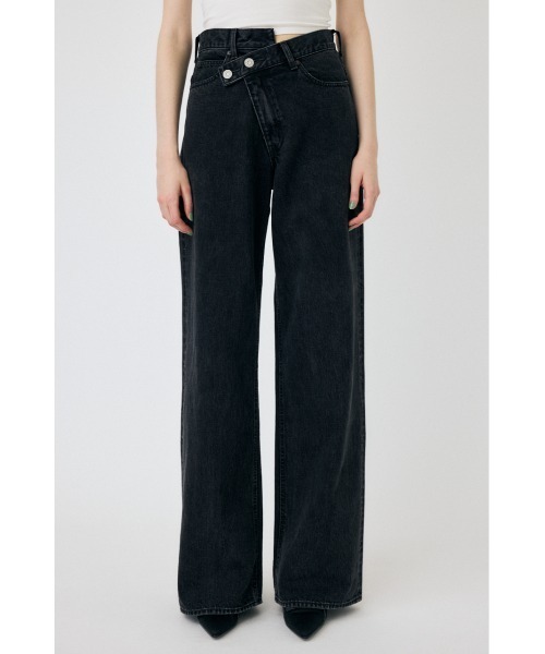 MOUSSY（マウジー）の「CROSS WAIST WIDE STRAIGHT（デニムパンツ・レディース・ライトブルー/ブルー/ダークブルー/ブラック・0/1/2）」の2枚目の写真