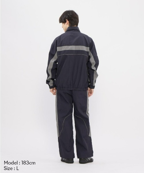 UMBRO（アンブロ）の「umbro/アンブロ ナイロンウーブンワイドパンツ ウインド・シェル（その他パンツ・メンズ・オフホワイト/ネイビー・S/L/O/M）」の19枚目の写真