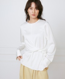 ウエストひねりブラウス《la veille by SUPERIOR CLOSET》