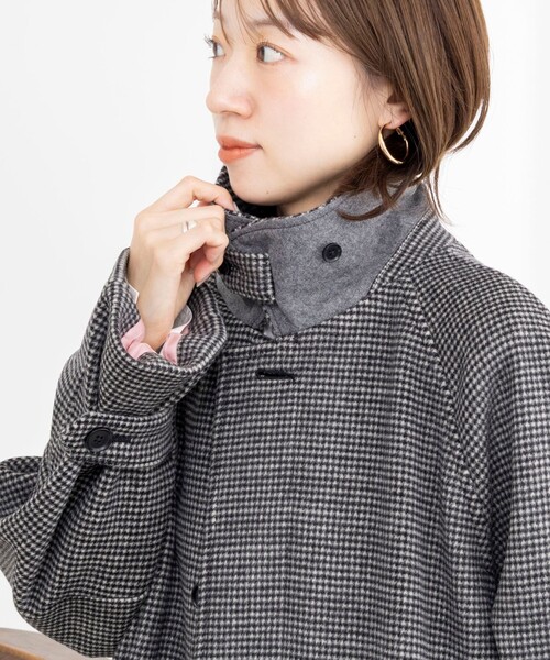 NOLLEY’S(ノーリーズ)の「NMPバルマカーンコート(トレンチコート・レディース・キャメル/ブラック系その他・M)」の16枚目の写真