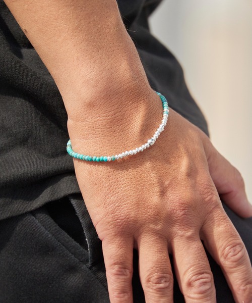 SunKu(サンク)の「SunKu/サンク Turquoise & Silver Peace Hook Bracelet ターコイズ シルバー ピース フック ブレスレット メンズ レディース 2026年 夏 夏服(ブレスレット・メンズ・ターコイズブルー・FREE)」の4枚目の写真