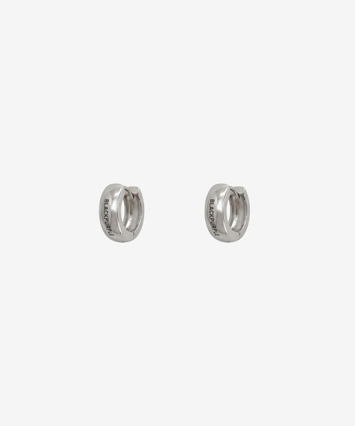 BLACKPURPLE（ブラックパープル）の「コアロゴフープイヤリング Core Logo Hoop Earrings（ピアス（両耳用）・レディース・シルバー・FREE）」の3枚目の写真