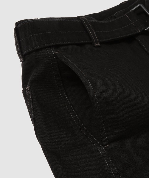 LEMAIRE（ルメール）の「TWISTED BELTED PANTS（その他パンツ・メンズ・ブラック・M/S/XS）」の5枚目の写真