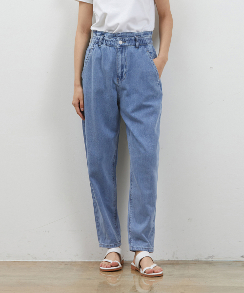 RYUL+WAI(リュルアンドワイ)の「デニムバンディングテーパードクロップパンツブルー(デニムパンツ・レディース・その他・MEDIUM/SMALL)」の1枚目の写真