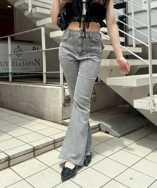 Another Branch olive des olive(アナザーブランチオリーブデオリーブ)の「バックリボンレースフレアーパンツ(デニムパンツ・レディース・その他/スミクロ/ケミカルウォッシュ・SMALL/MEDIUM)」の21枚目の写真