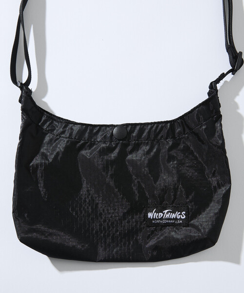 WILD THINGS(ワイルドシングス)の「限定展開 WILD THINGS/ワイルドシングス 別注PACKABLE MINI SHOULDER BAG(ショルダーバッグ・メンズ・チャコールグレー/オリーブ/ベージュ/ブラック・フリ-)」の7枚目の写真