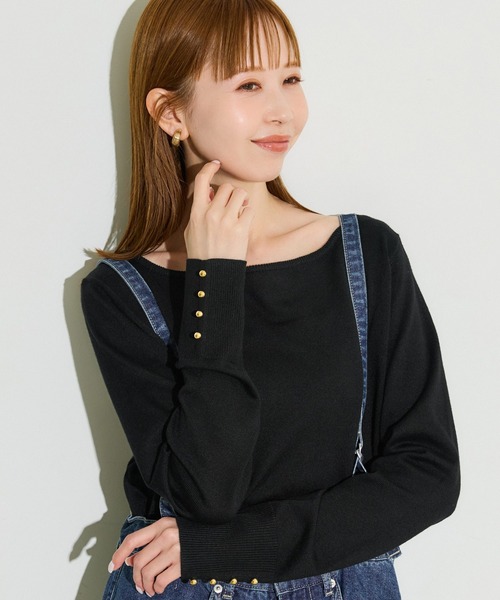 coca(coca)(コカ)の「袖金ボタンボートネックニットトップス【西山茉希様着用】(ニット/セーター・レディース・ダークブラウン/グレー/ブラック/アイボリー・M/L/S)」の1枚目の写真