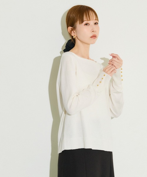 coca(coca)(コカ)の「袖金ボタンボートネックニットトップス【西山茉希様着用】(ニット/セーター・レディース・ダークブラウン/グレー/ブラック/アイボリー・M/L/S)」の22枚目の写真