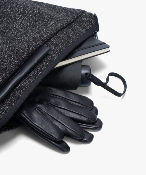 Cote&Ciel(コートエシエル)の「【cote&ciel/コートエシエル】 Orne Tweed Anthracite / ショルダーバッグ(ショルダーバッグ・メンズ・ブラック×グレー・FREE)」の14枚目の写真