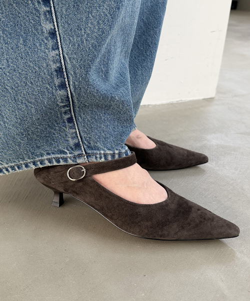 Spick & Span(スピックアンドスパン)の「REMME/レメ ポインテッドメリージェーン(パンプス・レディース・ブラウン/ブラック・38/37/36)」の2枚目の写真