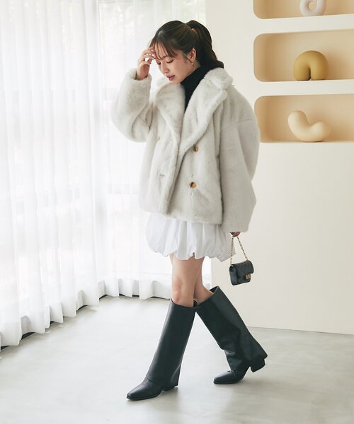La boutique BonBon(ラブティックボンボン)の「Mink-like fauxfurピーコート(ピーコート・レディース・ブラウン/オフホワイト・FREE)」の9枚目の写真