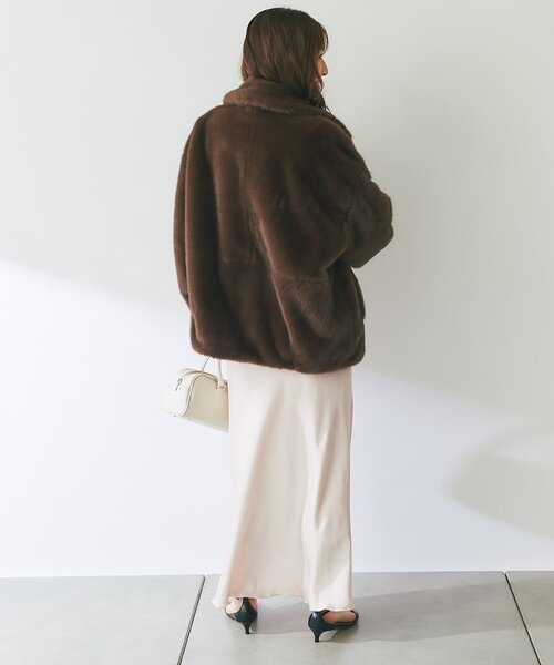 La boutique BonBon(ラブティックボンボン)の「Mink-like fauxfurピーコート(ピーコート・レディース・ブラウン/オフホワイト・FREE)」の20枚目の写真