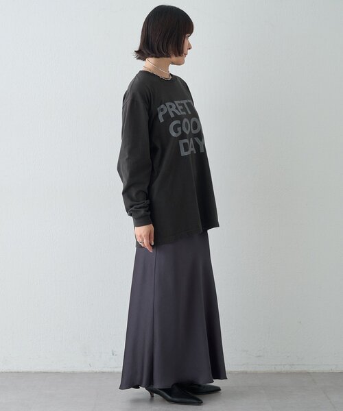 Whim Gazette(ウィムガゼット)の「レタリングロンTEE(Tシャツ/カットソー・レディース・ホワイト/チャコールグレー・FREE)」の17枚目の写真