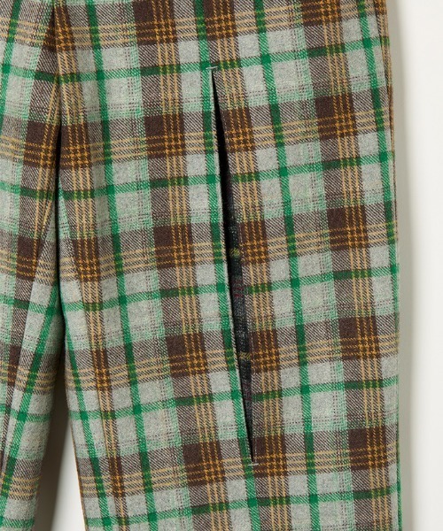 soduk（スドーク）の「“on the knee” easy trousers / オンザニーイージートラウザーズ（その他パンツ・レディース・チャコールグレー/グリーン・S/M）」の3枚目の写真