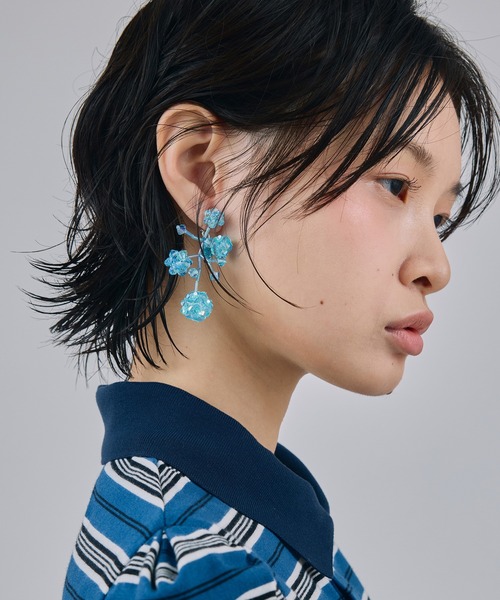 NON TOKYO（ノントーキョー）の「FLOWER BRANCH EARRINGS（イヤリング・レディース・ブルー/パープル・FREE）」の5枚目の写真