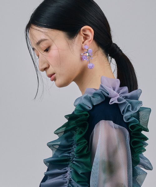 NON TOKYO（ノントーキョー）の「FLOWER BRANCH EARRINGS（イヤリング・レディース・ブルー/パープル・FREE）」の7枚目の写真