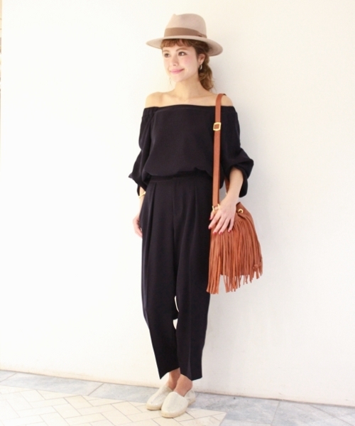 Spick & Span(スピックアンドスパン)の「≪追加≫【CLASSY.×Spick & Spanコラボ】ダブルサテン SET UP◆(その他パンツ・レディース・ホワイト/ネイビー/ナチュラル・38/36)」の3枚目の写真